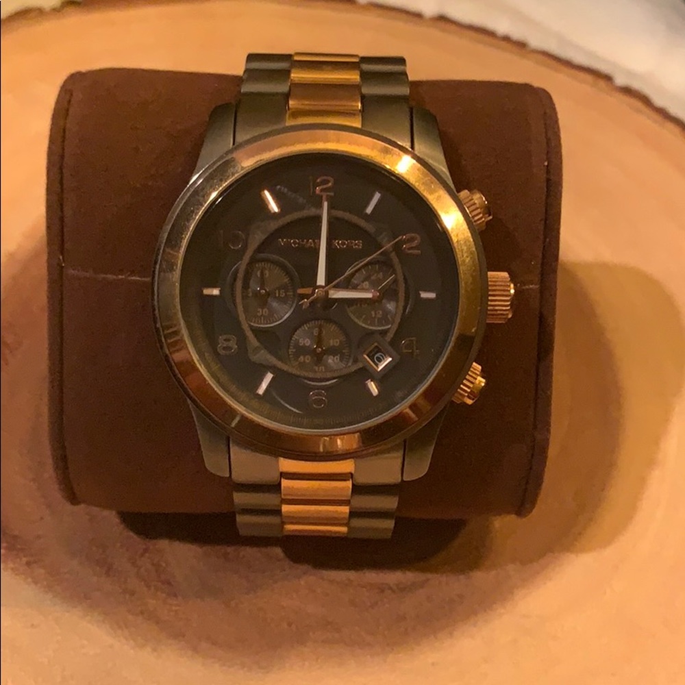 Michael Kors large face watch! Nice!